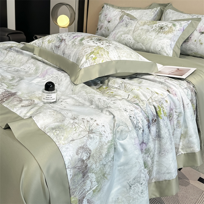 91家纺网 家纺一手货源 找家纺 笙意家纺 2025新款水洗冰丝数码印花拼角宽边夏被 春日恋