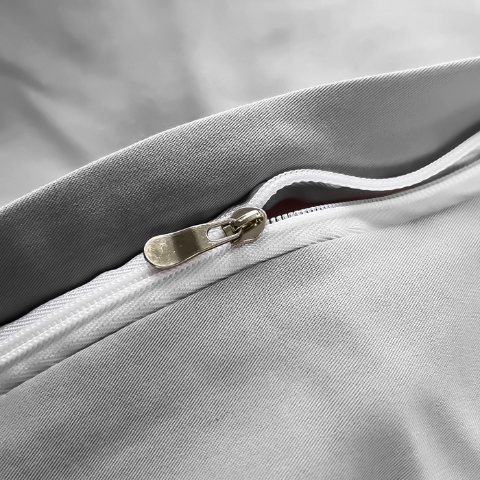 91家纺网 家纺一手货源 找家纺 曲之慕 2025新品四季款高端刺绣四件套简约可水洗轻奢纯色刺绣四件套 梦飞令都市灰