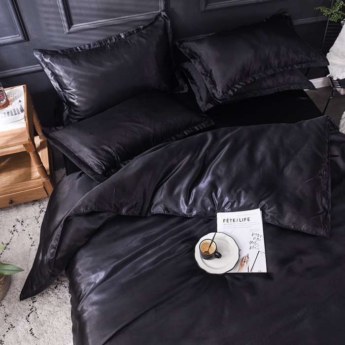 91家纺网 家纺一手货源 找家纺 经年 2025年特价款丝绸水洗冰丝四件套-四件套 直播爆款 黑色