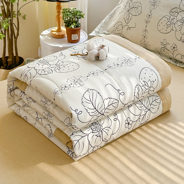 91家纺网 家纺一手货源 找家纺 欧夏家纺 2025新款里外全棉印花夏被100%新疆棉花 草莓园