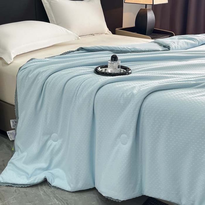 91家纺网 家纺一手货源 找家纺 鑫琪莱 2025新款提花花边大豆夏被夏凉被空调被 星海-蓝