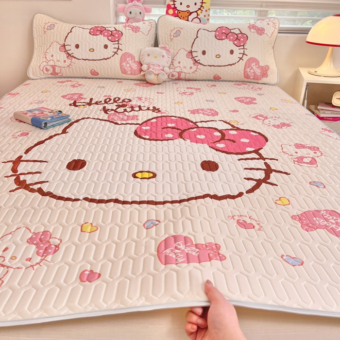 91家纺网 家纺一手货源 找家纺 金爱家 2025新款正版三丽鸥凉感乳胶凉席 美美kt