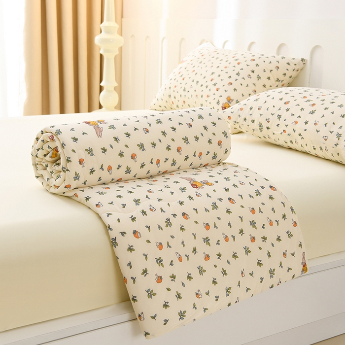 91家纺网 家纺一手货源 找家纺 圣楚 2025新款优雅凉感丝夏被 幸福生活