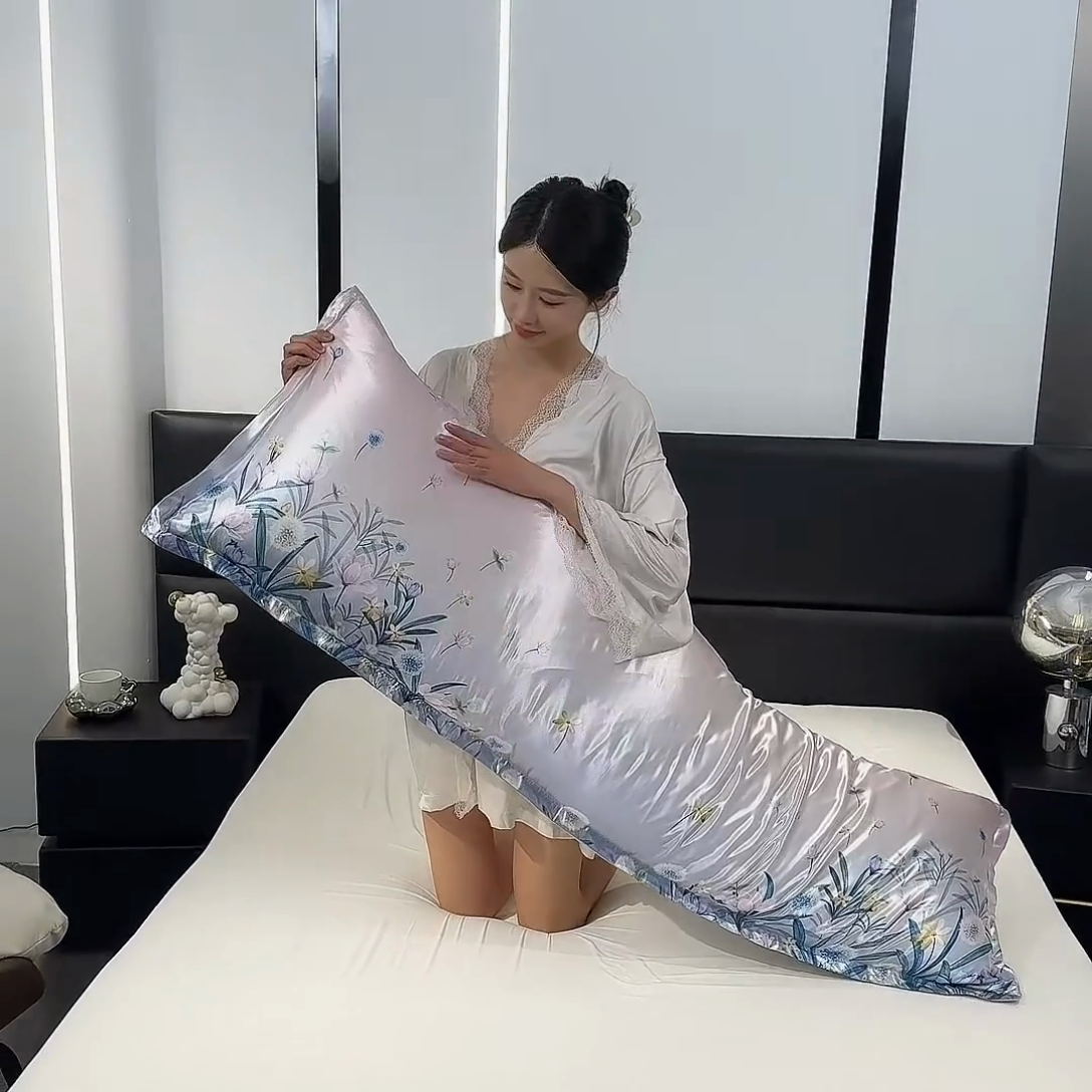 91家纺网 家纺一手货源 找家纺 梦舒羽 2025新款可水洗冰丝双人枕套凉爽情侣枕头套枕芯套 迷雾