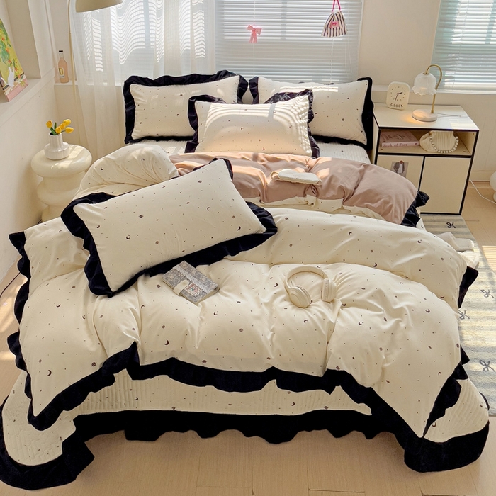 91家纺网 家纺一手货源 找家纺 富米莱（原臻工厂）2025新款A类针织双层纱赫本风床盖四件套 星空物语一咖