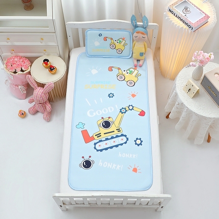 91家纺网 家纺一手货源 找家纺 八零年代 2025新品云柔牛奶丝儿童凉席套件挖掘机