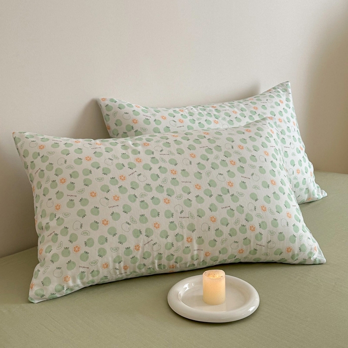 91家纺网 家纺一手货源 找家纺 塞纳 2026新款.全棉有氧双层纱四件套-场景二-大橘大利-绿