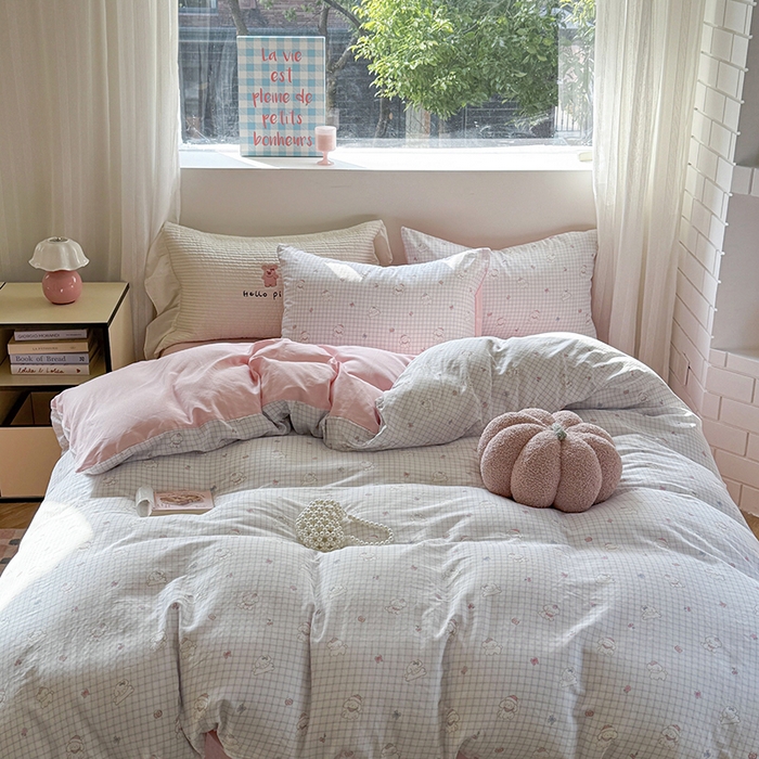 91家纺网 家纺一手货源 找家纺 2025新款全棉有氧双层纱四件套-卡通系列 甜宠修狗