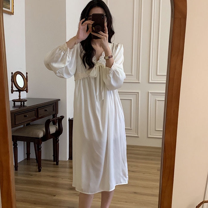 91家纺网 家纺一手货源 找家纺 妍景家居生活馆 2025新款冰丝蝴蝶结裙 白色