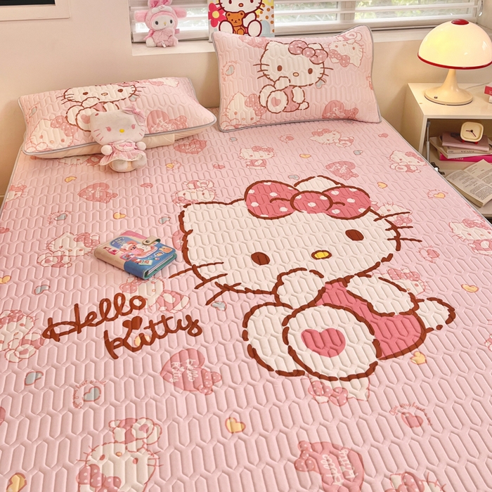 91家纺网 家纺一手货源 找家纺 金爱家 2025新款正版三丽鸥凉感乳胶凉席 爱心kt