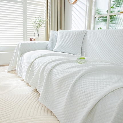 91家纺网 家纺一手货源 找家纺 沐沐 2026新款冰豆豆沙发巾 银白