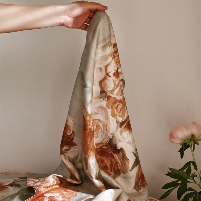 91家纺网 家纺一手货源 找家纺 金奇达2025新款【艺术花卉】-茧养莱赛尔四件套（标准号全网控价（折后券后）不低于228元） 妮缇-咖