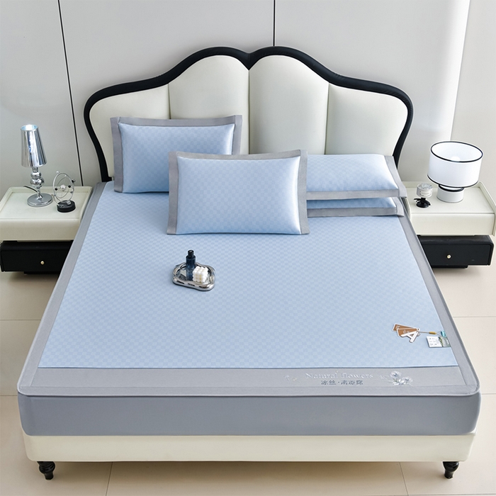 91家纺网 家纺一手货源 找家纺 小牛席业 2025新款棋盘格-冰丝清凉席系列（床笠款）凉席藤席冰藤席冰丝席竹席空调席草席乳胶席豆豆席三件套 蓝色