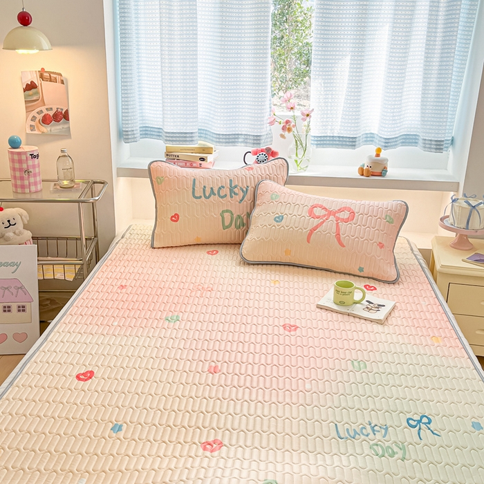 91家纺网 家纺一手货源 找家纺 川悦生活 2025新款大阪凉感丝凉席 香草夏日