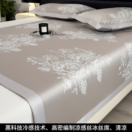 91家纺网 家纺一手货源 找家纺 孩子王家纺 2025新款轻柔丝凉席冰丝席-南鸢系列 床席款-南鸢-丝雾棕