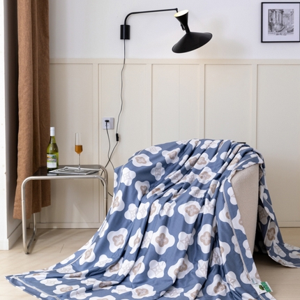 棉生活家纺 2025新款春夏莫代尔天丝夏被 莫尔蓝