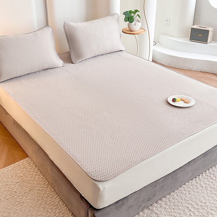 91家纺网 家纺一手货源 找家纺 好艺佳毛毯 2025新款3D凉豆豆凉席凉感软席空调席三件套单件学生宿舍 凉豆豆-焦糖咖