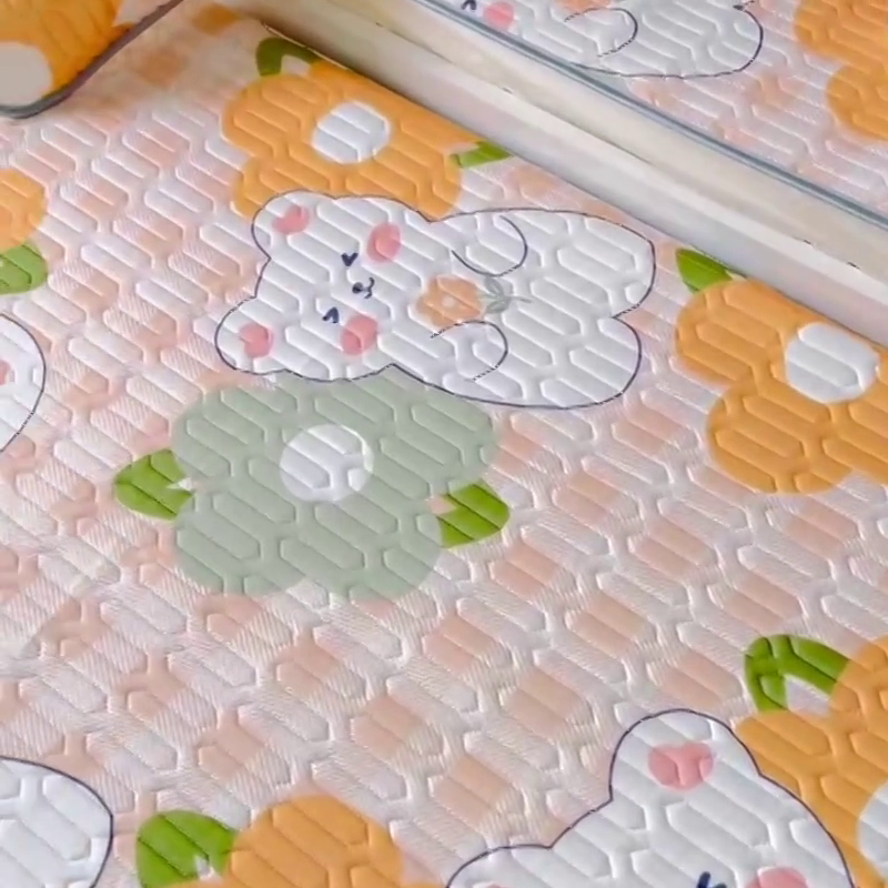 91家纺网 家纺一手货源 找家纺 小虾米 2025乳胶凉席上下床床笠 夏语小熊