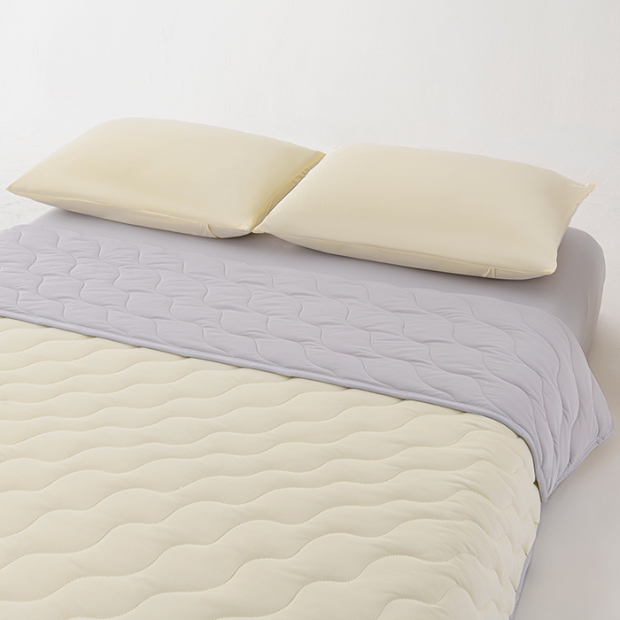 91家纺网 家纺一手货源 找家纺 圣楚 2025新款梦境凉感丝夏凉被 奶黄-浅灰