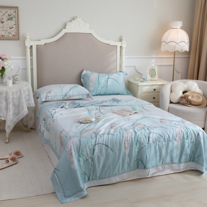 91家纺网 家纺一手货源 找家纺 棉生活家纺 2025新款春夏莫代尔天丝夏被 甘棠灰绿