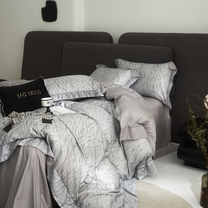 91家纺网 家纺一手货源 找家纺 金奇达2025新款【盛夏流年】-茧养莱赛尔四件套（标准号全网控价（折后券后）不低于258元） 梵高-洛根灰