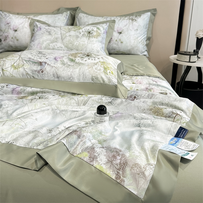 91家纺网 家纺一手货源 找家纺 笙意家纺 2025新款水洗冰丝数码印花拼角宽边夏被 春日恋