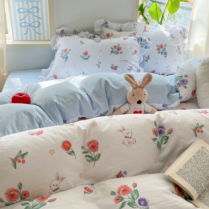 91家纺网 家纺一手货源 找家纺 雨帆家纺2025新款水洗棉印花四件套 兔兔花园