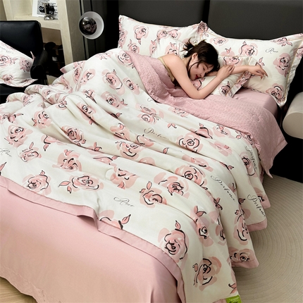 满羽家纺 2025热款冰丝绸冰豆豆被夏被四件套凉感空调被(踩棉工艺)（吊边床单）-印花 浅忆浅粉