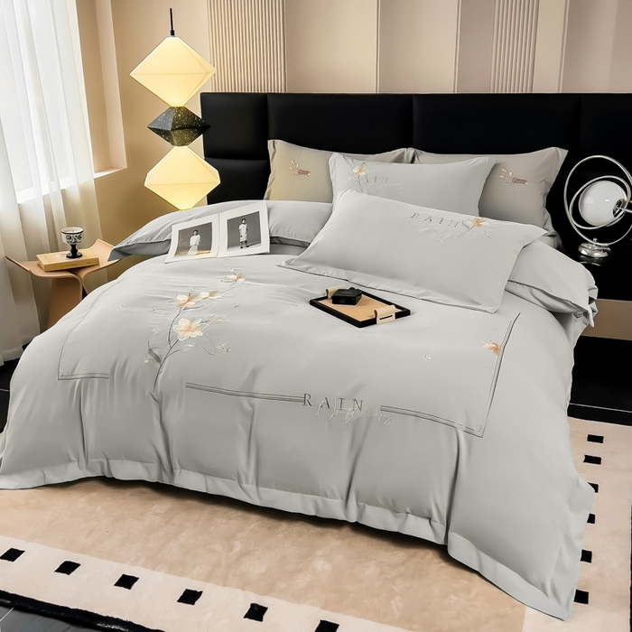 91家纺网 家纺一手货源 找家纺 曲之慕 2025新品四季款高端刺绣四件套简约可水洗轻奢纯色刺绣四件套 流光都市灰