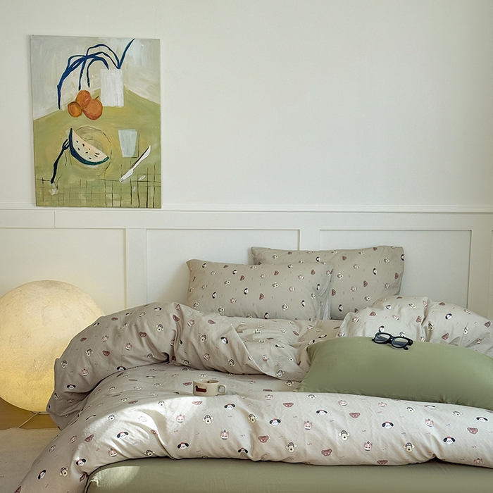 91家纺网 家纺一手货源 找家纺 2025新品全棉A类双层纱卡通风系列四件套 嬉皮狗