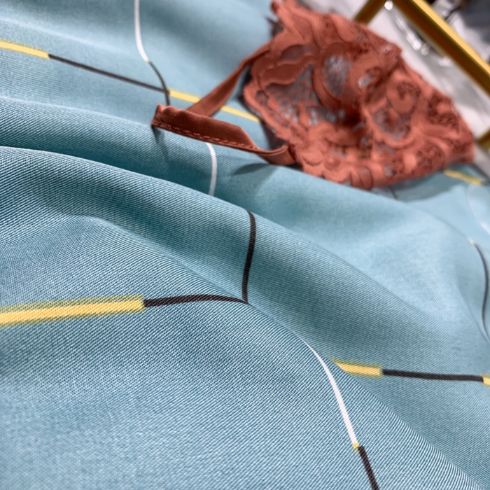 91家纺网 家纺一手货源 找家纺 棉生活家纺 2025新款春夏莫代尔天丝夏被 卡洛特-绿