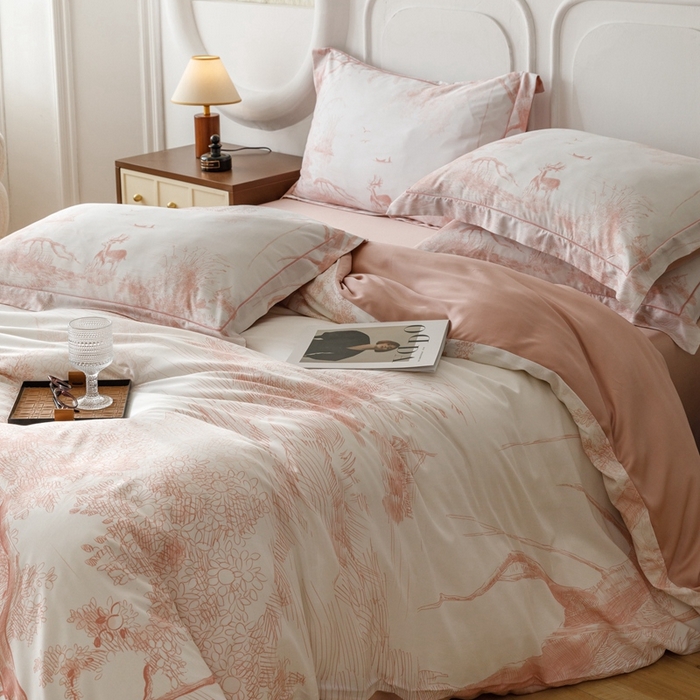 91家纺网 家纺一手货源 找家纺 金奇达2025新款【休闲午后】-轻氧水光莱赛尔四件套（标准号全网控价（折后券后）不低于258） 路易莎-粉