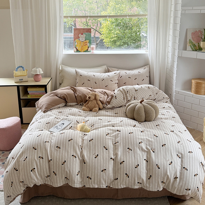 91家纺网 家纺一手货源 找家纺 2025新款全棉有氧双层纱四件套-卡通系列 条纹小狗