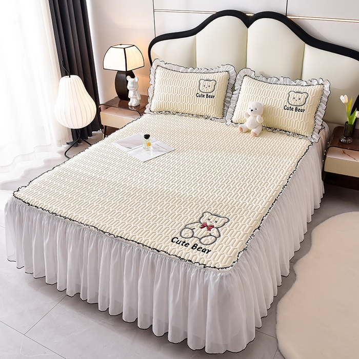 91家纺网 家纺一手货源 找家纺 （总）炫拼家纺 2025新款coco熊床裙款乳胶凉席