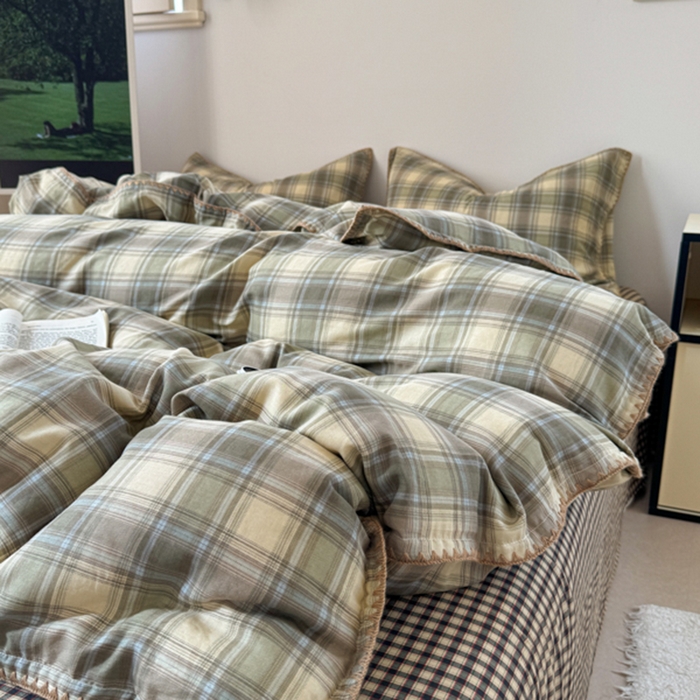 91家纺网 家纺一手货源 找家纺 金丝鸟家纺 2025新款全棉双层纱贝壳边四件套格子系列 轨迹绿格