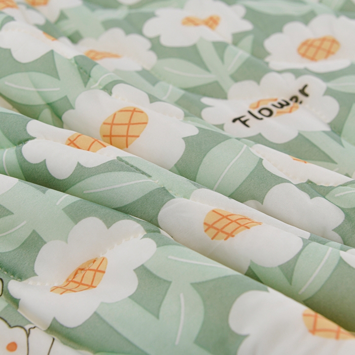 91家纺网 家纺一手货源 找家纺 圣楚 2025新款梦境凉感丝夏凉被 a静享美梦