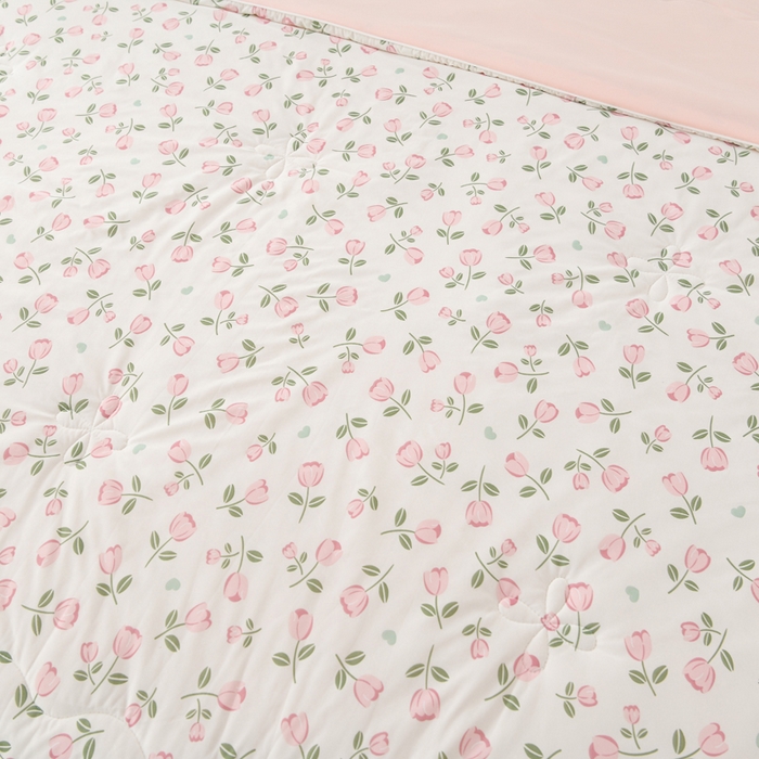 91家纺网 家纺一手货源 找家纺 圣楚 2025新款优雅凉感丝夏被 迷恋