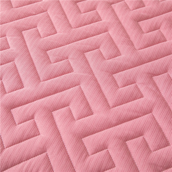 91家纺网 家纺一手货源 找家纺 屹成家纺 2025新款水洗泡泡棉床裙 藕豆沙