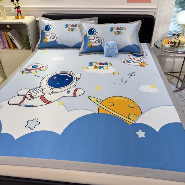 91家纺网 家纺一手货源 找家纺 （总）丝羽坊 2025新款大版印花冰丝凉席冰丝席碳光冰丝凉席-平铺款