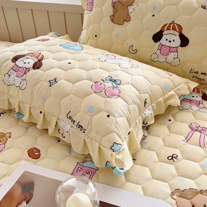 91家纺网 家纺一手货源 找家纺 情煊家纺 2025新款全棉印花小清新夹棉枕套 好奇狗