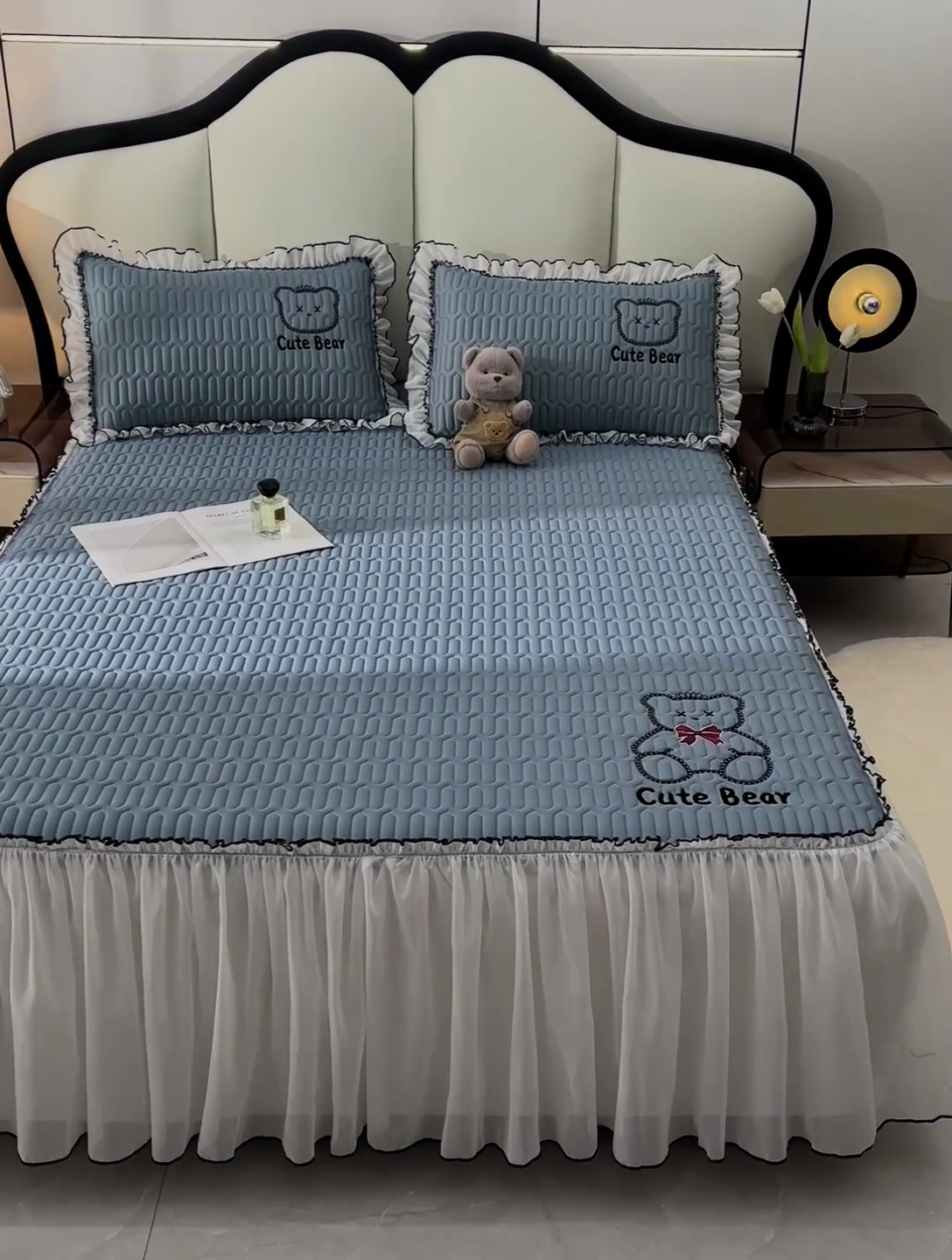 91家纺网 家纺一手货源 找家纺 炫拼家纺 2025新款coco熊床裙款乳胶凉席 coco熊-宾利蓝