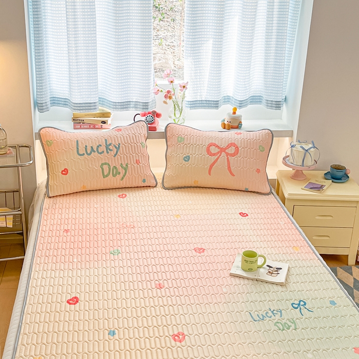 91家纺网 家纺一手货源 找家纺 川悦生活 2025新款大阪凉感丝凉席 香草夏日