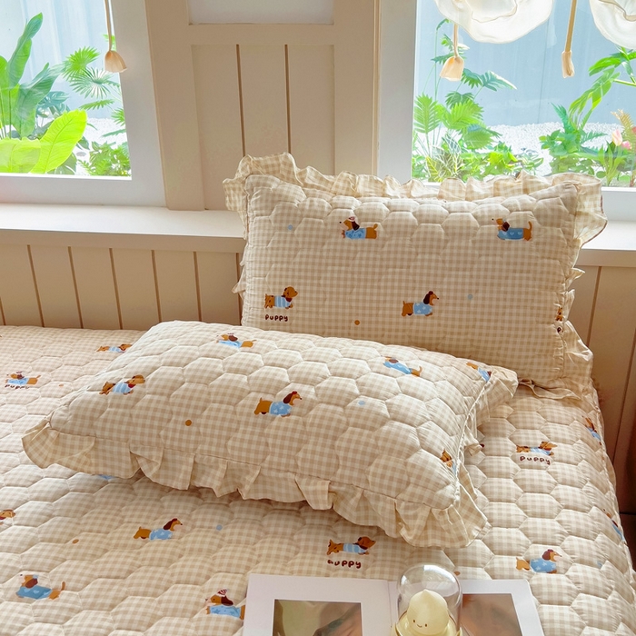 91家纺网 家纺一手货源 找家纺 情煊家纺 2025新款全棉印花小清新夹棉枕套 俏皮狗