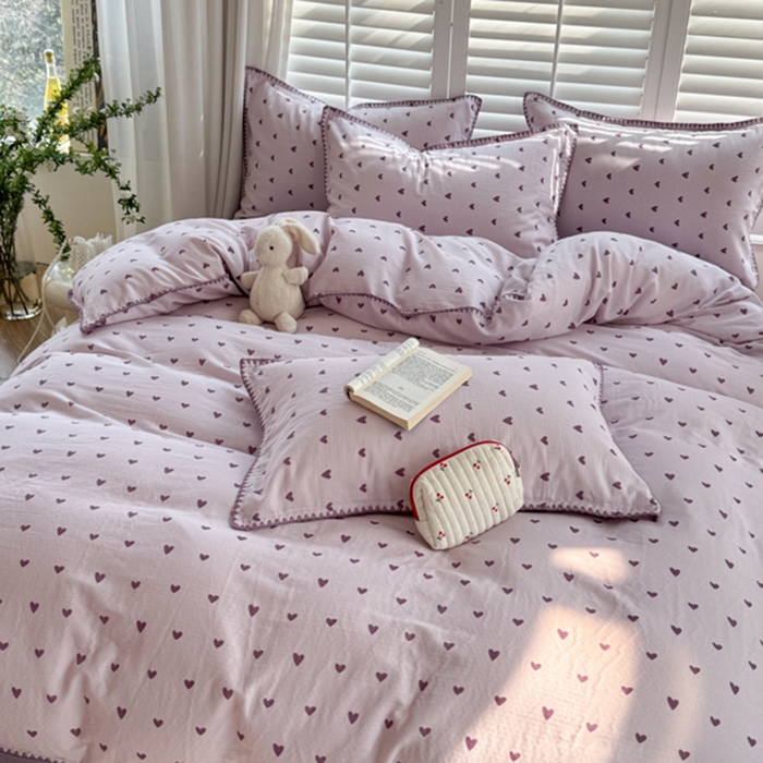 91家纺网 家纺一手货源 找家纺 金丝鸟家纺 2025新款全棉双层纱贝壳边四件套花卉系列 紫色心情