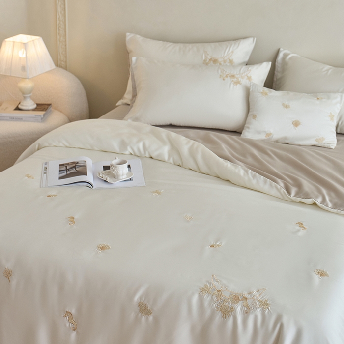 91家纺网 家纺一手货源 找家纺 千朵森 2025新款60s奥地利进口兰精天丝四件套-星慕 星慕-卡其金