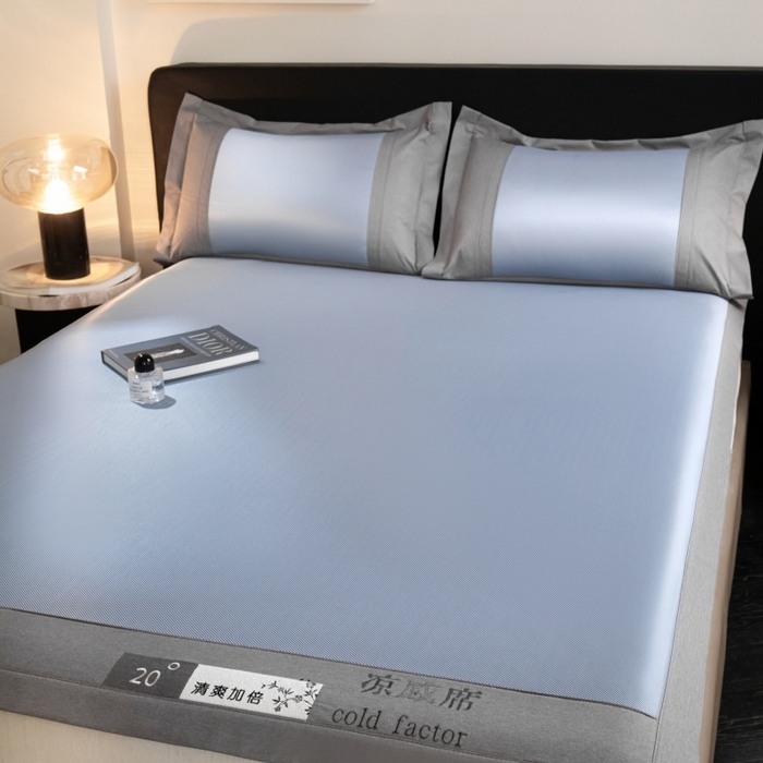 91家纺网 家纺一手货源 找家纺 孩子王家纺2025新款轻柔丝凉席冰丝席-凉感席系列 床席款-冰丝蓝