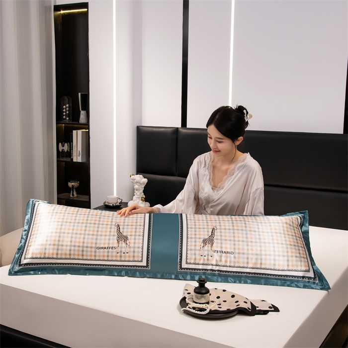 91家纺网 家纺一手货源 找家纺 梦舒羽 2025新款可水洗冰丝双人枕套凉爽情侣枕头套枕芯套 长颈鹿