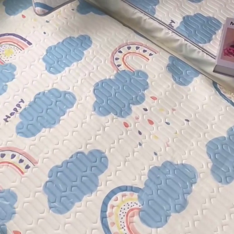 91家纺网 家纺一手货源 找家纺 小虾米 2025乳胶凉席上下床床笠 七彩云朵