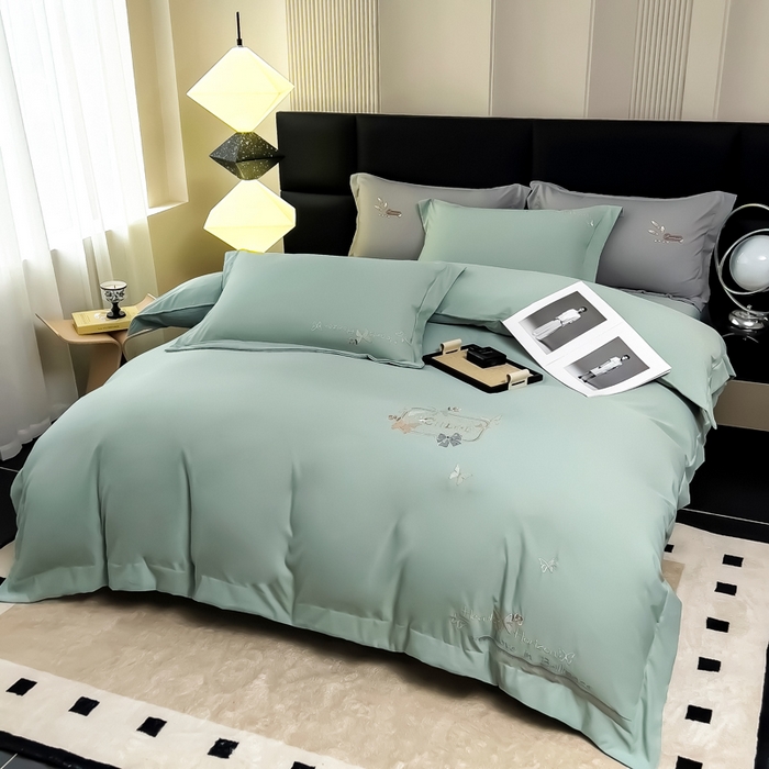 91家纺网 家纺一手货源 找家纺 曲之慕 2025新品四季款高端刺绣四件套简约可水洗轻奢纯色刺绣四件套 梦飞令浅绿