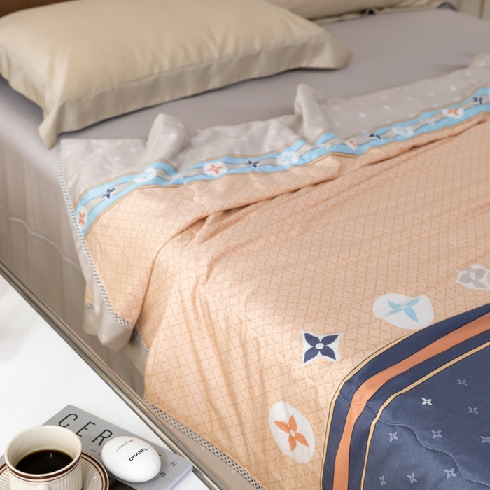 91家纺网 家纺一手货源 找家纺 棉生活家纺 2025新款春夏莫代尔天丝夏被 戴斯桔